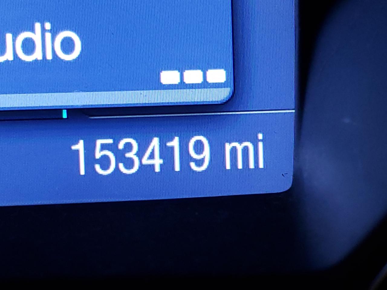 Photo 8 from auction – 2012 FORD FOCUS SEL with VIN 1FAHP3M25CL237541