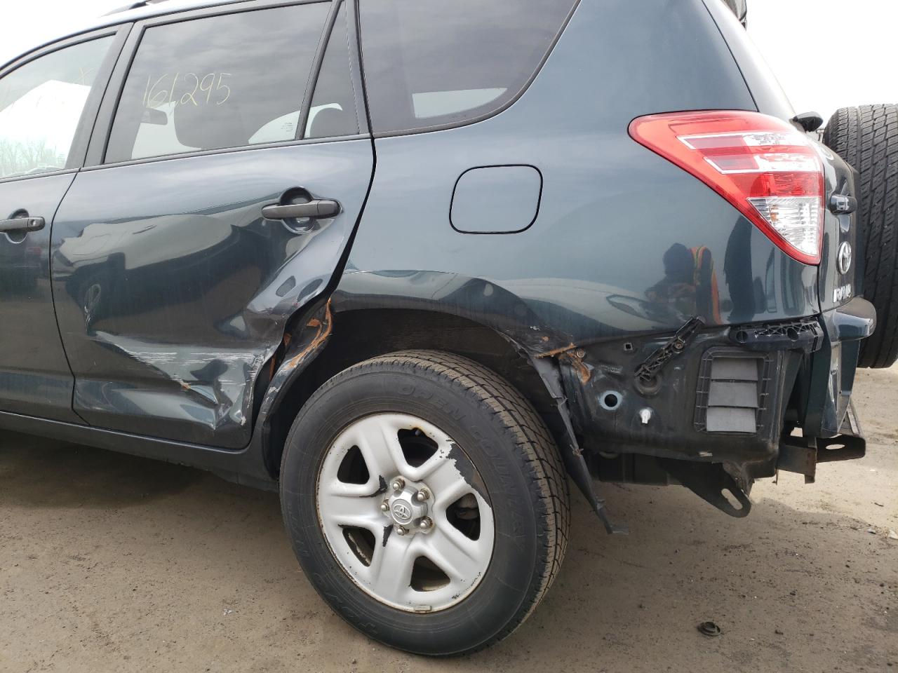 Photo 9 from auction – 2011 TOYOTA RAV4 with VIN 2T3BF4DV8BW139652