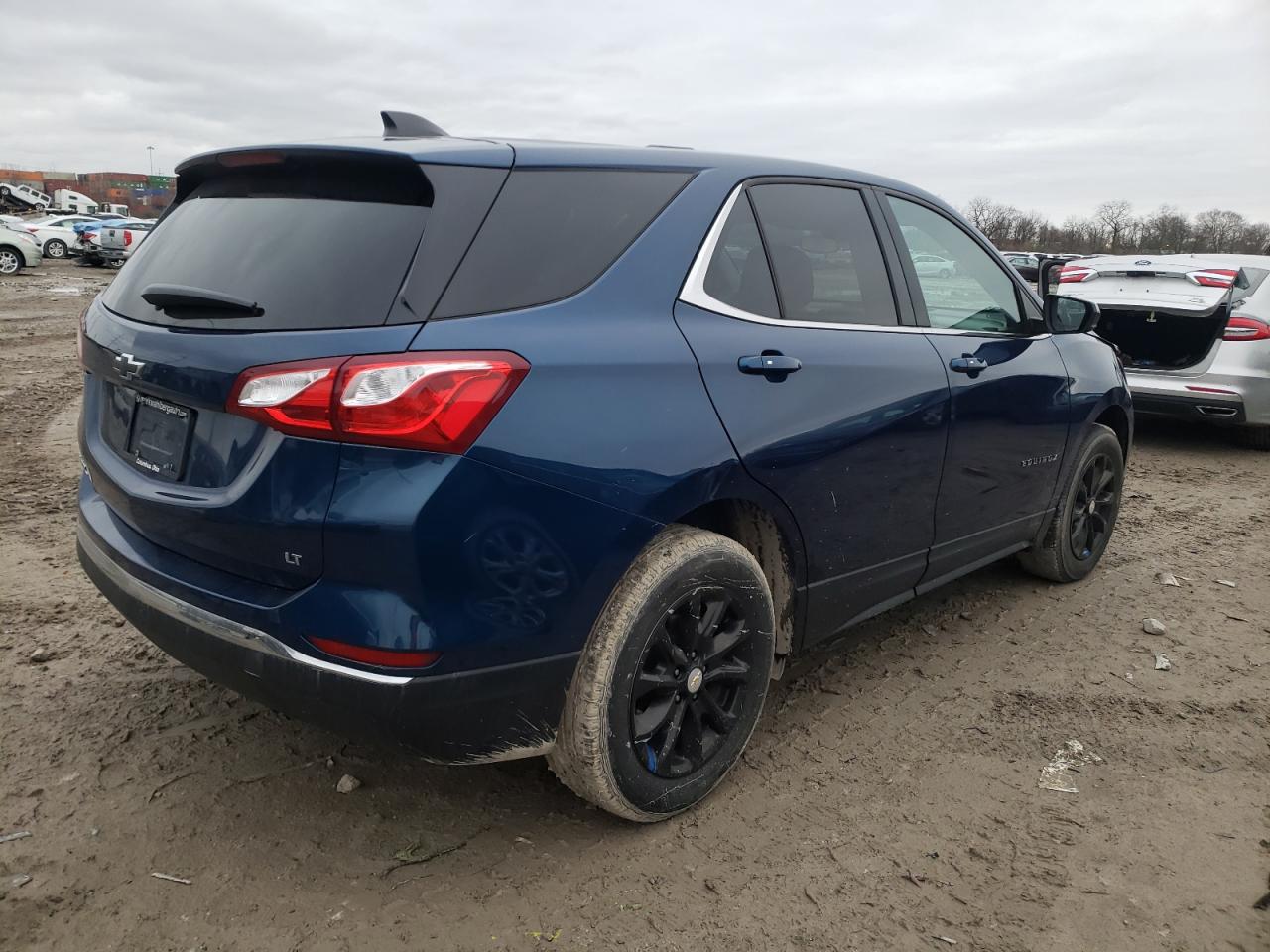 Photo 4 from auction – 2019 CHEVROLET EQUINOX LT with VIN 2GNAXKEV5K6187074