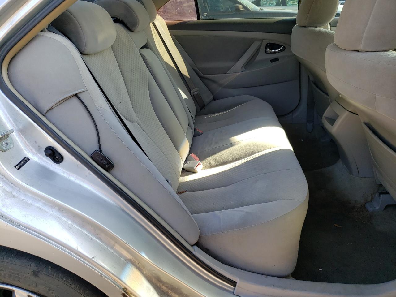 Photo 6 from auction – 2007 TOYOTA CAMRY-LE with VIN 4T1BE46K37U051789