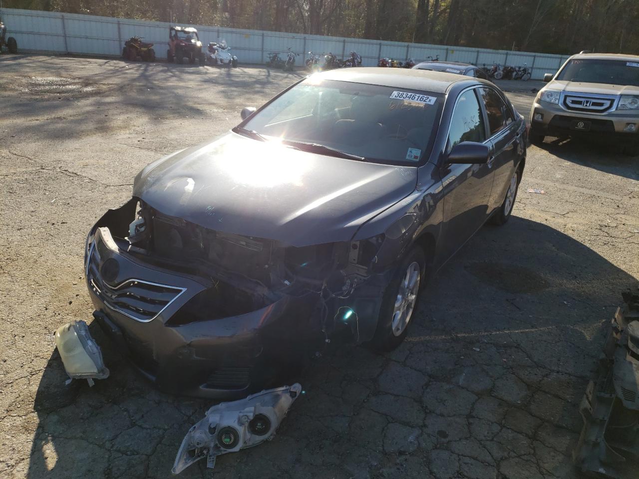 Photo 2 from auction – 2011 TOYOTA CAMRY BASE with VIN 4T1BF3EK1BU612332