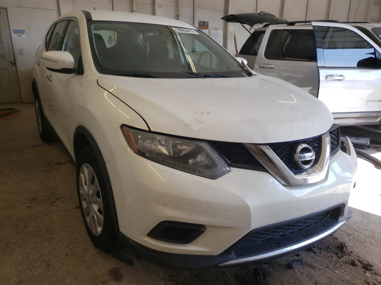 NISSAN ROGUE S 2014 with VIN 5N1AT2MV0EC806578 - Photo from auction