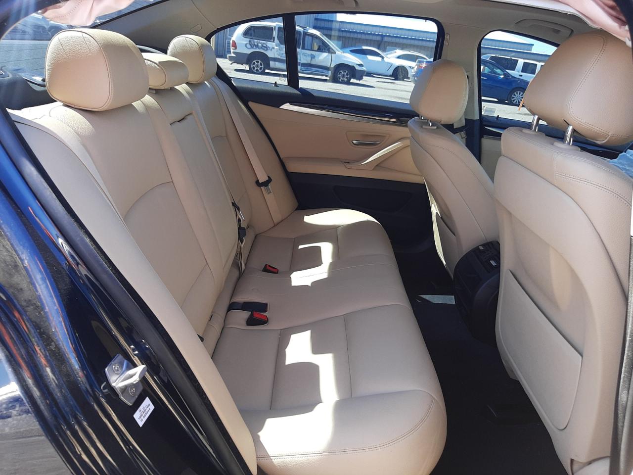 Photo 6 from auction – 2016 BMW 528 I with VIN WBA5A5C56GG349220