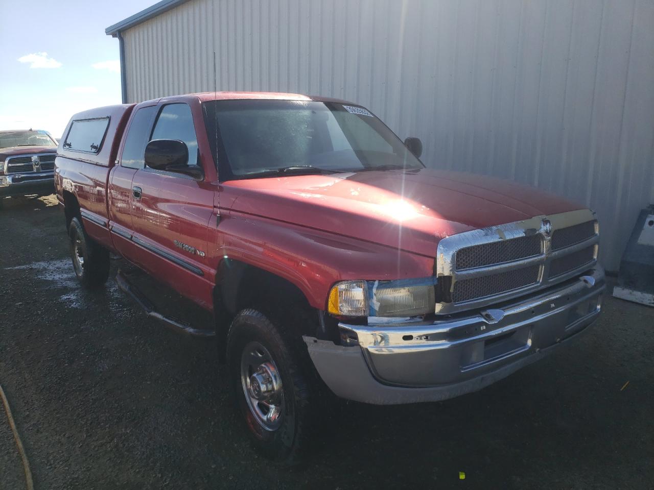 Photo 1 from auction – 1999 DODGE RAM 2500 with VIN 1B7KF23W6XJ524728