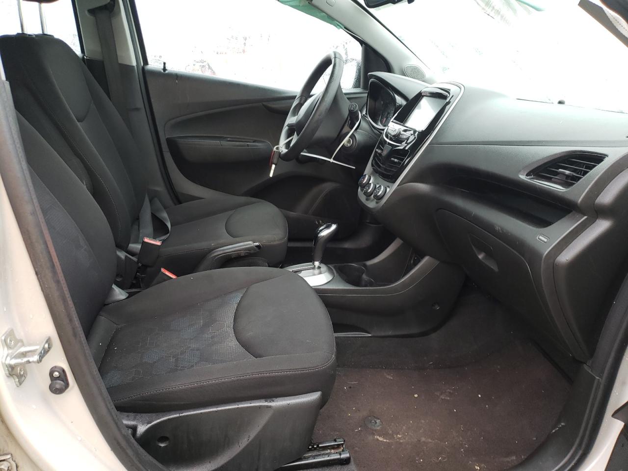 Photo 5 from auction – 2016 CHEVROLET SPARK LS with VIN KL8CB6SA7GC616618