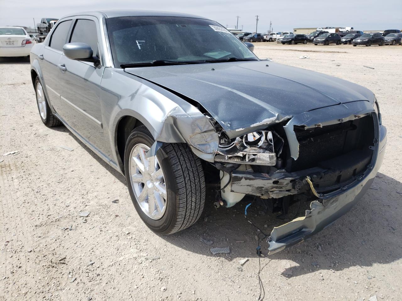 CHRYSLER 300C 2007 with VIN 2C3KA53G97H833477 - Photo from auction