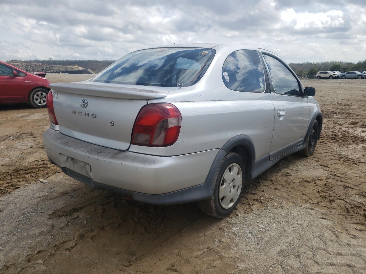 Photo 4 from auction – 2002 TOYOTA ECHO with VIN JTDAT123420218244