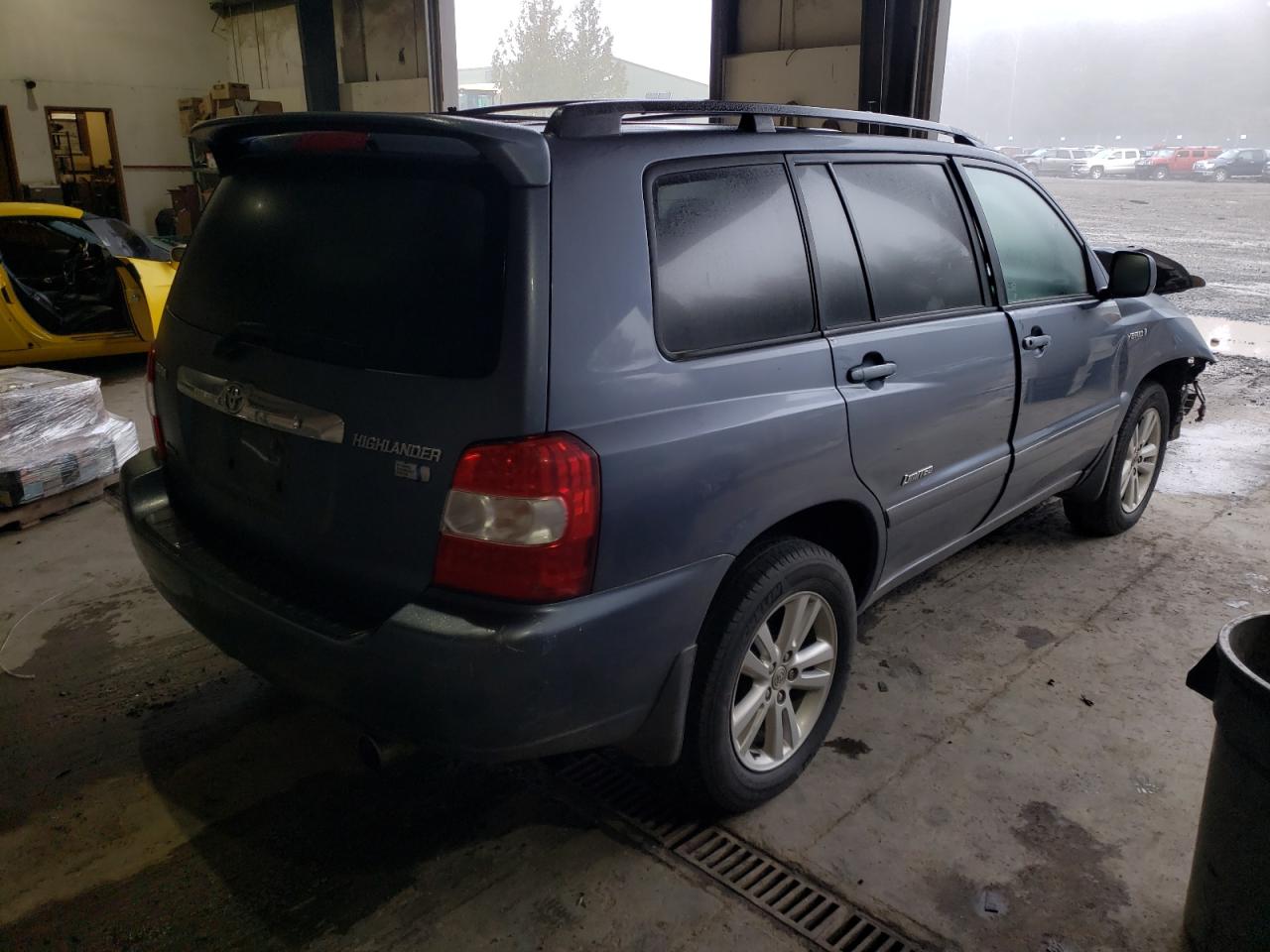 Photo 4 from auction – 2007 TOYOTA HIGHLANDER with VIN JTEEW21AX70038591