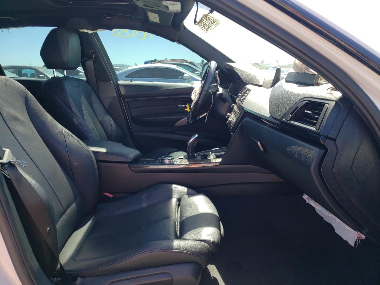 Photo 5 from auction – 2014 BMW 335 I with VIN WBA3A9C51EF479407