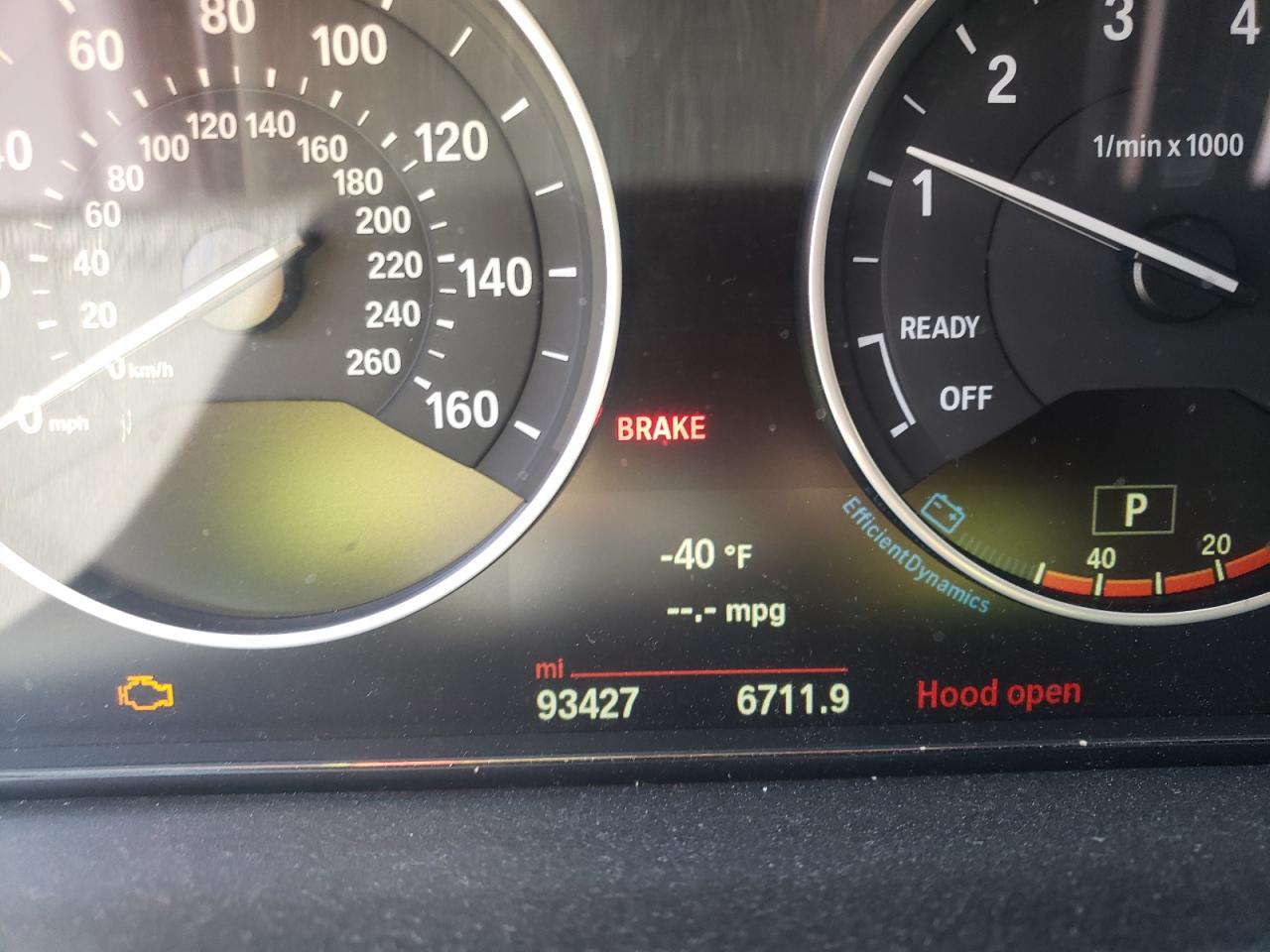 Photo 8 from auction – 2015 BMW 320 I with VIN WBA3B1G56FNT05154
