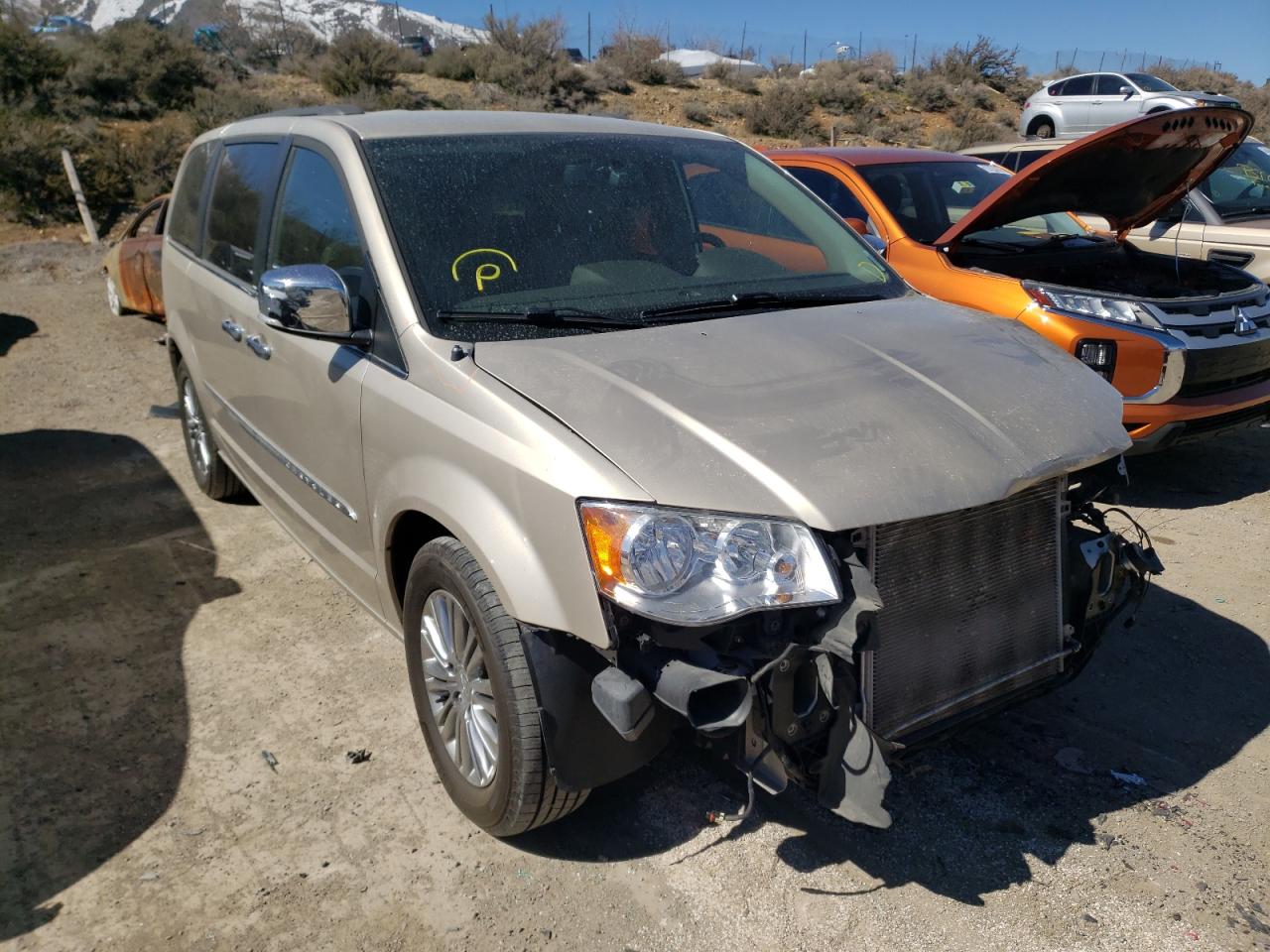 CHRYSLER TOWN & COU 2013 with VIN 2C4RC1CG5DR807770 - Photo from auction