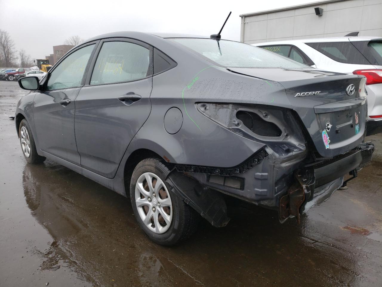 Photo 3 from auction – 2013 HYUNDAI ACCENT GLS with VIN KMHCT4AE2DU314779