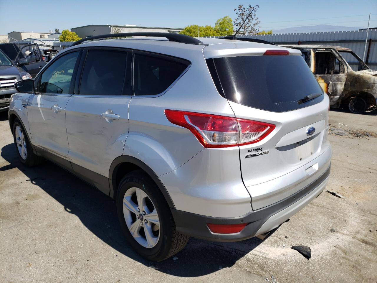 Photo 3 from auction – 2014 FORD ESCAPE SE with VIN 1FMCU0GX9EUB16619