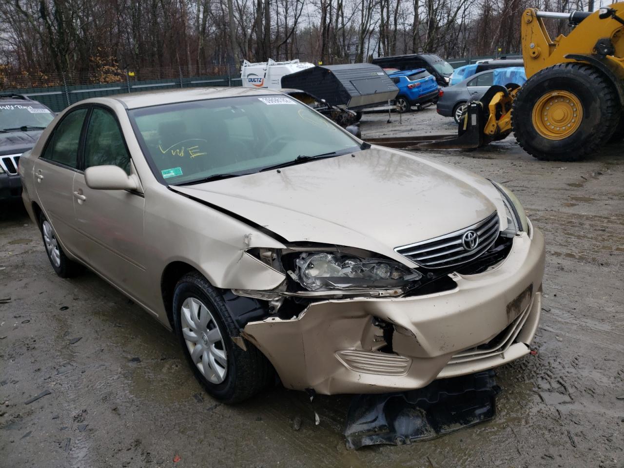 TOYOTA CAMRY LE 2005 with VIN 4T1BE32K05U582753 - Photo from auction