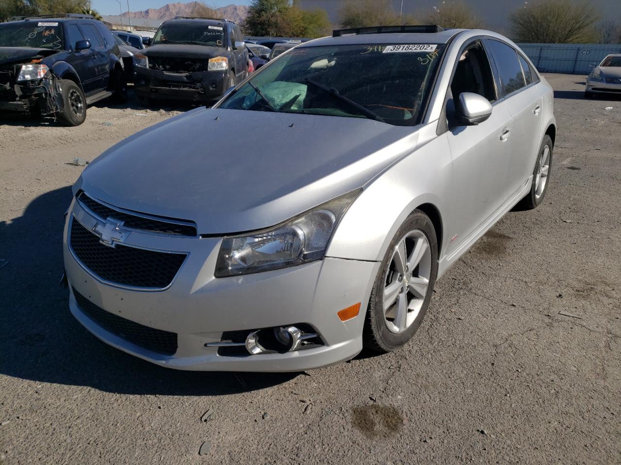 Photo 2 from auction – 2014 CHEVROLET CRUZE LT with VIN 1G1PE5SB7E7253304