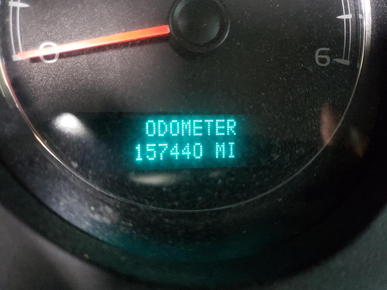 Photo 8 from auction – 2008 GMC YUKON with VIN 1GKFK13088J126896