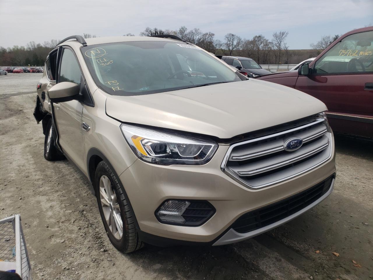FORD ESCAPE SEL 2018 with VIN 1FMCU0HD1JUD54706 - Photo from auction