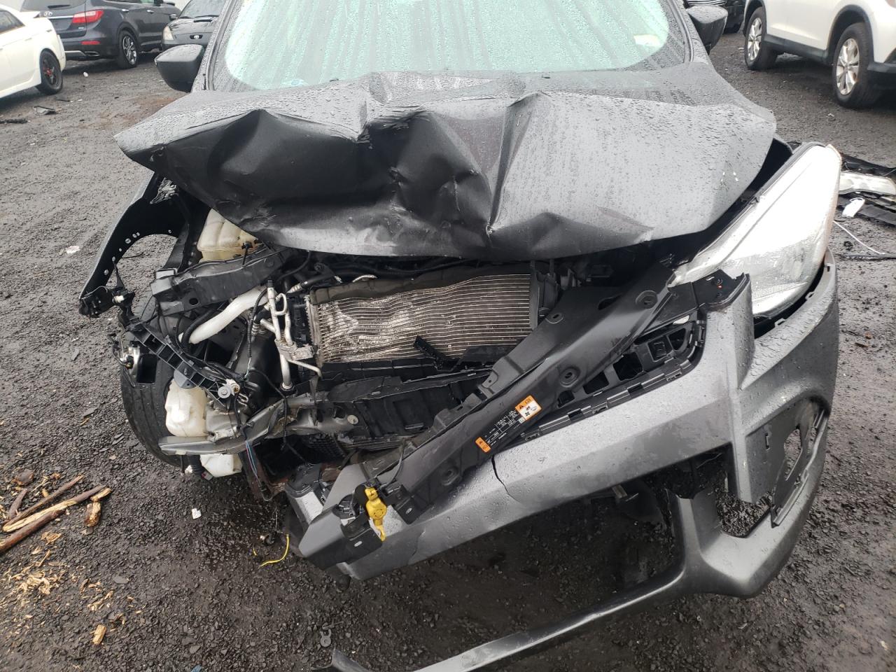 Photo 9 from auction – 2016 FORD ESCAPE SE with VIN 1FMCU0GX3GUB41177