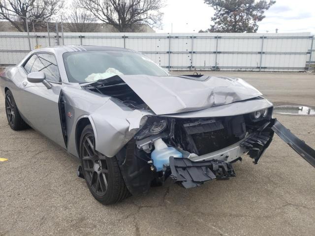 DODGE CHALLENGER 2016 with VIN 2C3CDZBTXGH218213 - Photo from auction