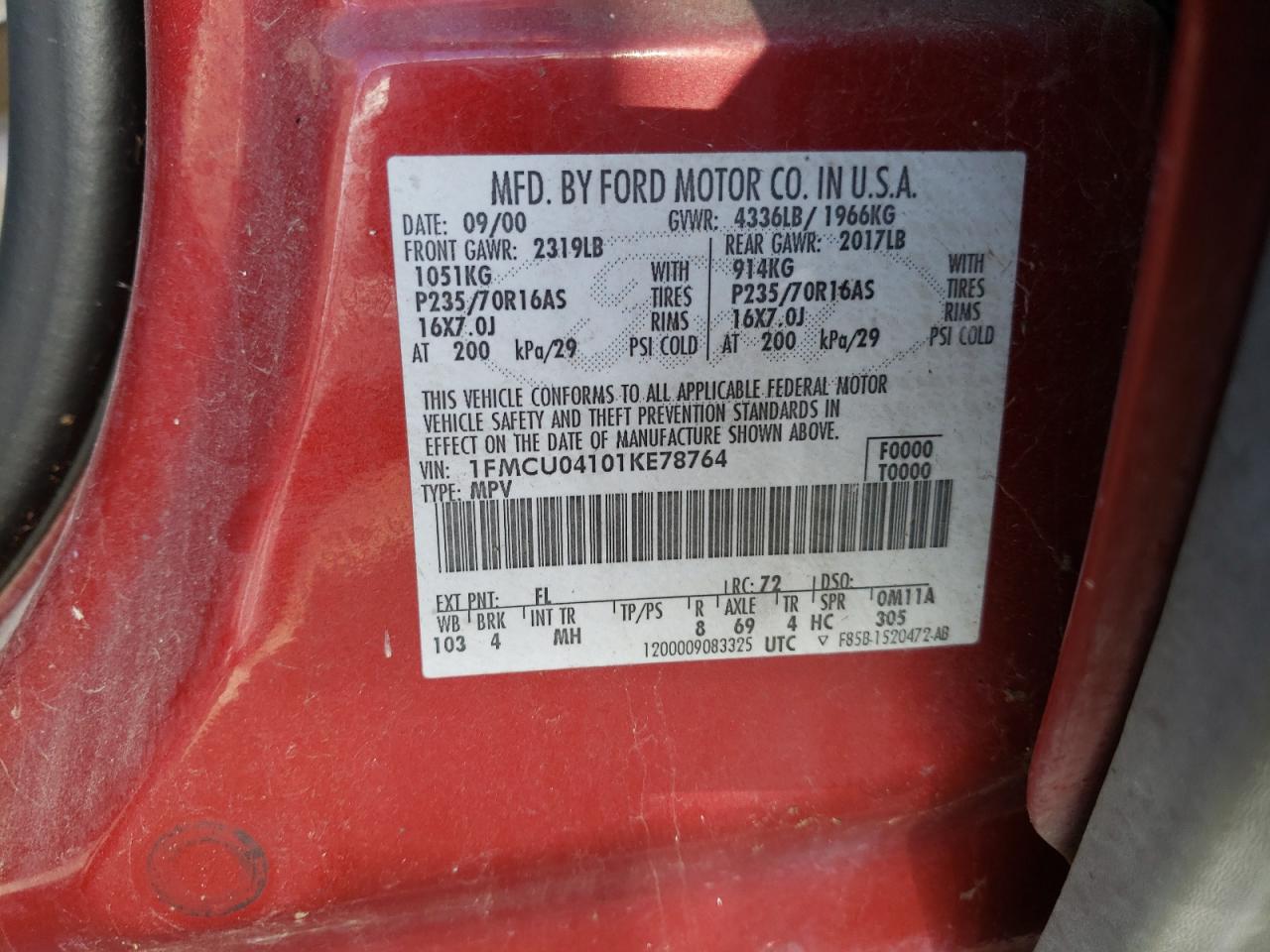 Photo 10 from auction – 2001 FORD ESCAPE XLT with VIN 1FMCU04101KE78764