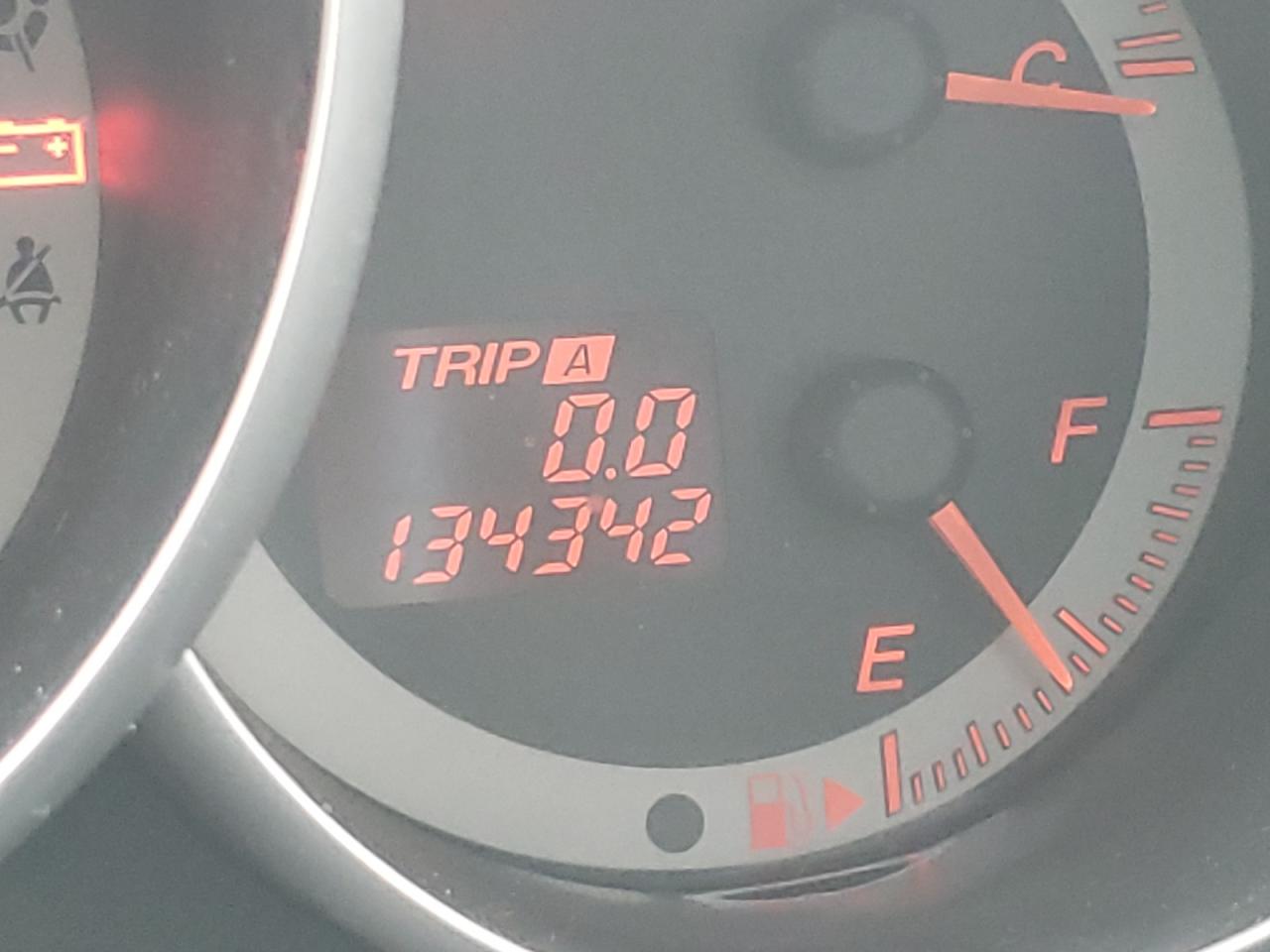 Фото 8 с аукциона – 2004 MAZDA 3 S с VIN JM1BK123641214460