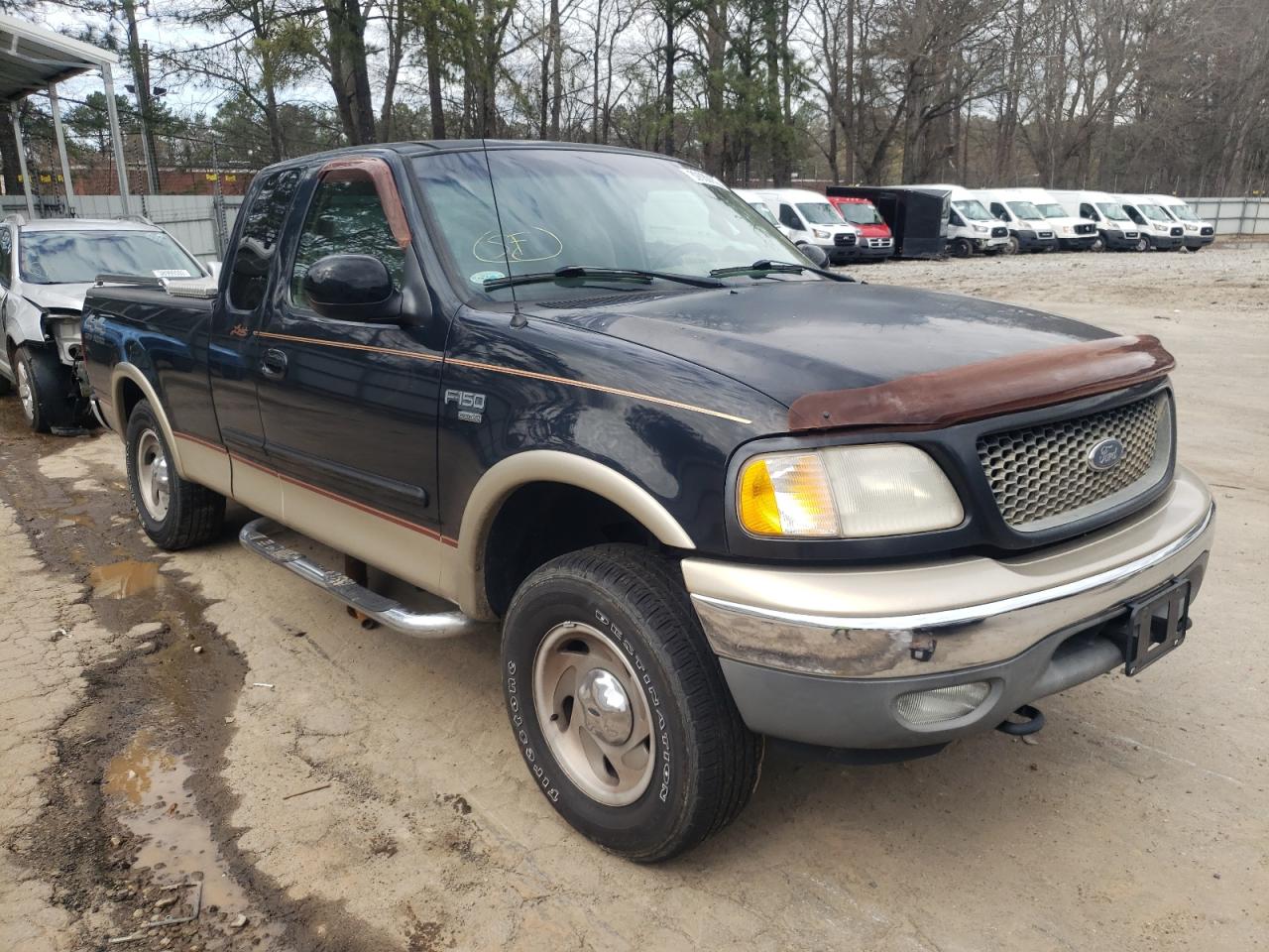 FORD F150 2000 with VIN 1FTRX18L3YNB01233 - Photo from auction