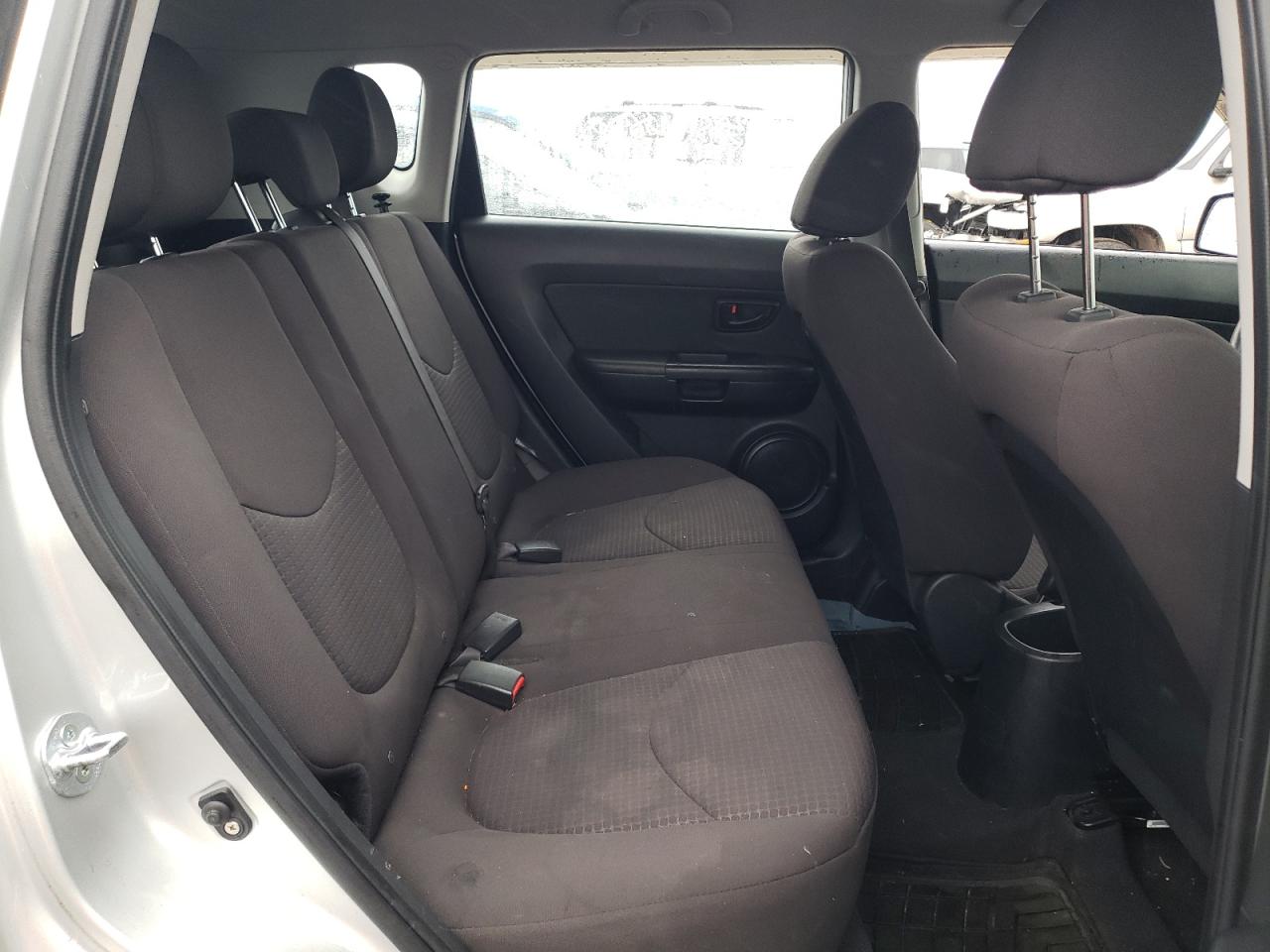 Photo 6 from auction – 2011 KIA SOUL with VIN KNDJT2A19B7265718