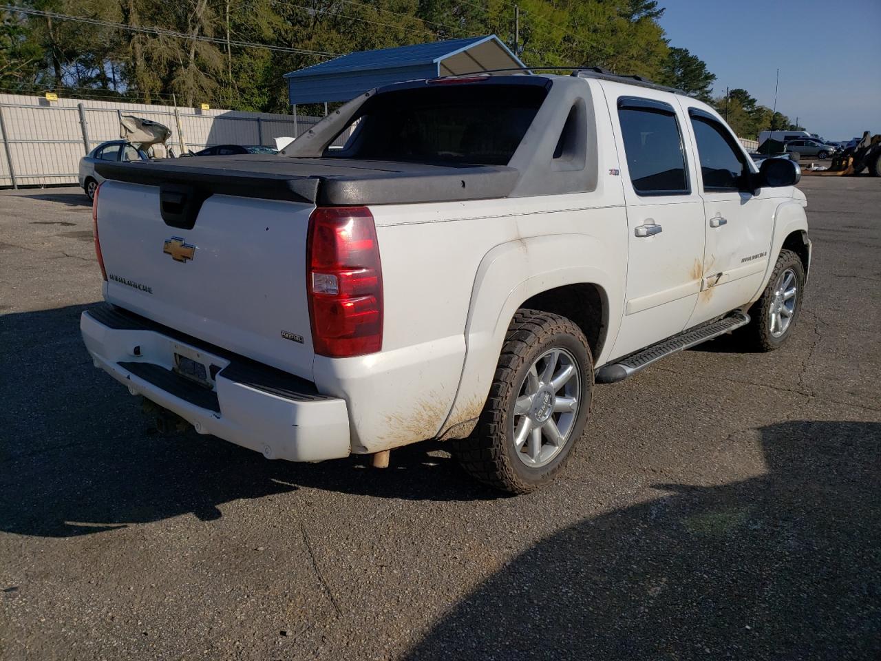 Photo 4 from auction – 2008 CHEVROLET AVALANCHE with VIN 3GNFK12388G128891