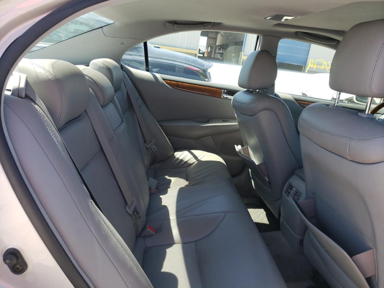 Photo 6 from auction – 2006 LEXUS ES 330 with VIN JTHBA30G265154207