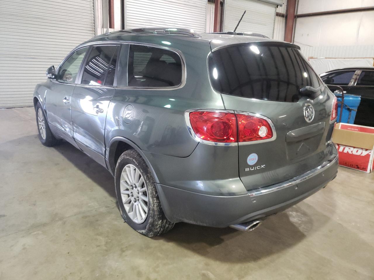 Photo 3 from auction – 2011 BUICK ENCLAVE CX with VIN 5GAKRBED0BJ365234