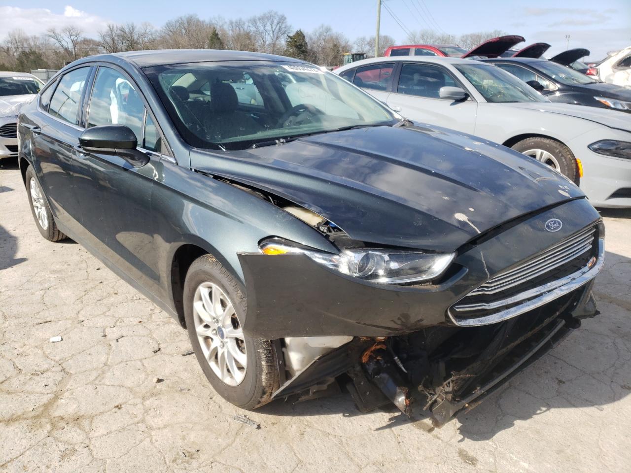 FORD FUSION S 2016 with VIN 3FA6P0G75GR183565 - Photo from auction