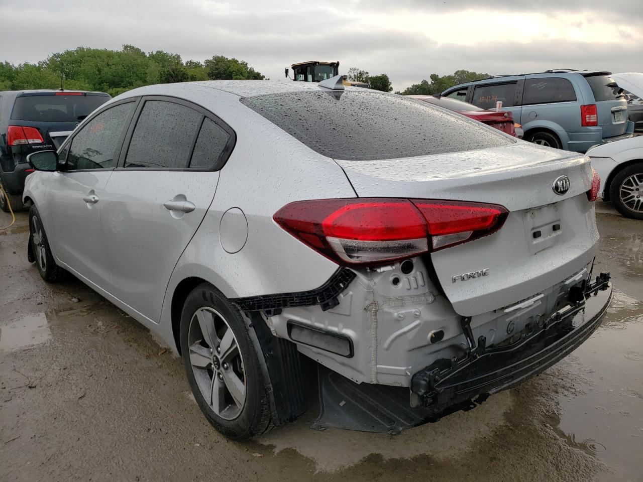 Photo 3 from auction – 2018 KIA FORTE LX with VIN 3KPFL4A75JE245356