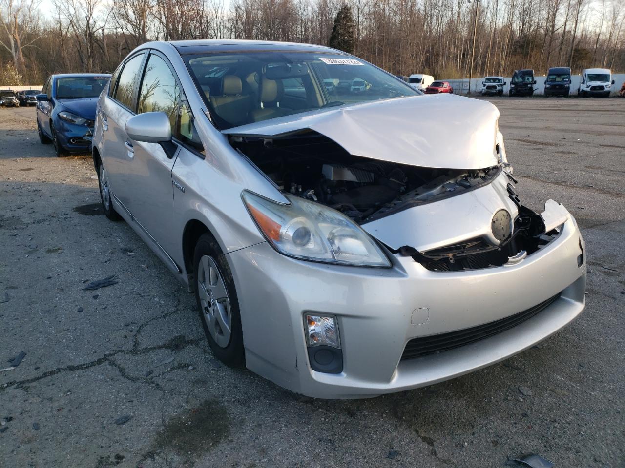 TOYOTA PRIUS 2011 with VIN JTDKN3DUXB0269439 - Photo from auction