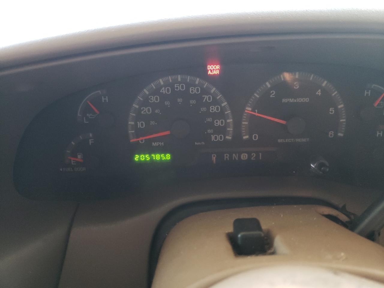 Photo 8 from auction – 1999 FORD F150 with VIN 1FTRX17L0XNB12111
