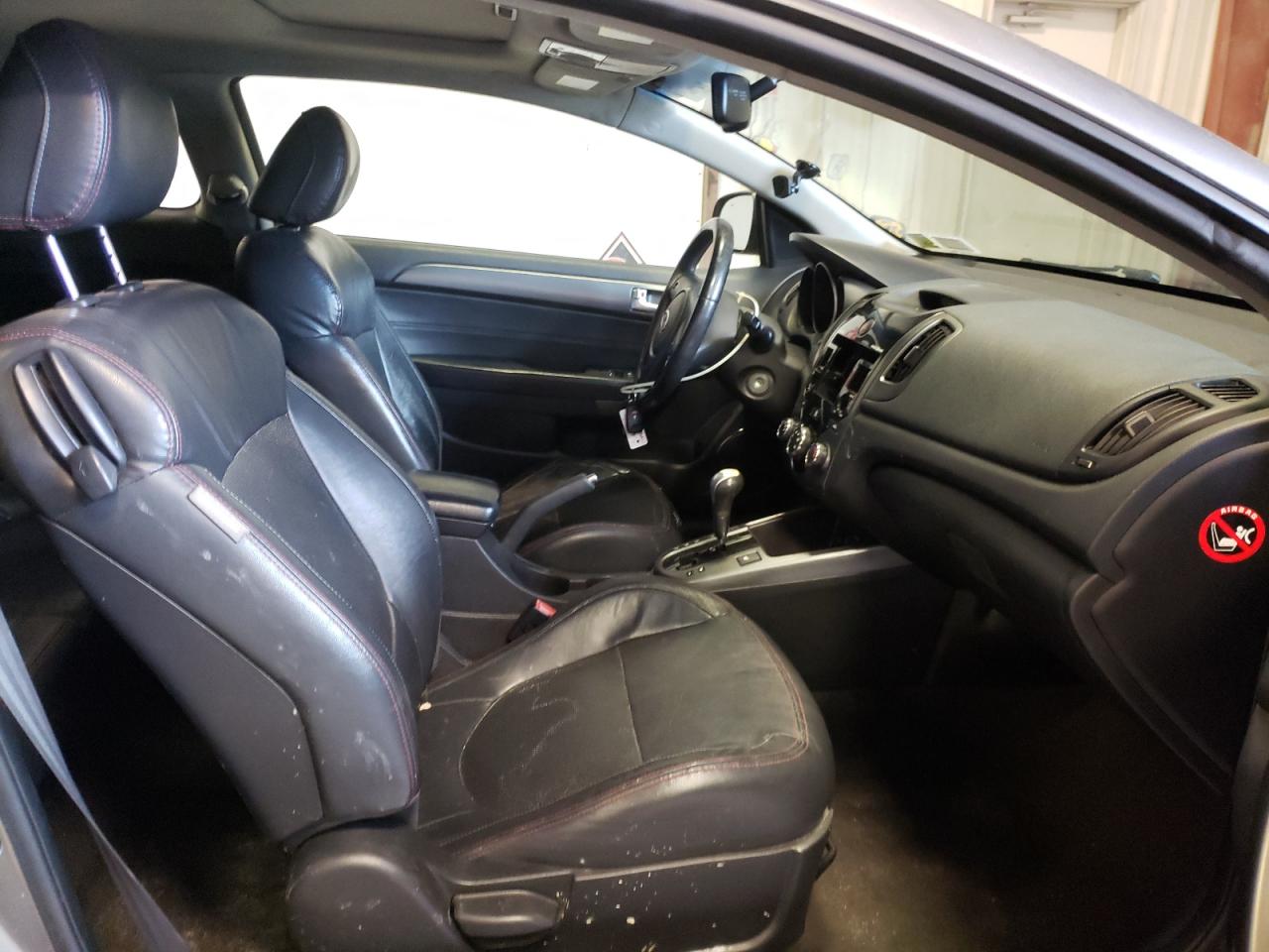 Photo 5 from auction – 2010 KIA FORTE SX with VIN KNAFW6A30A5206120