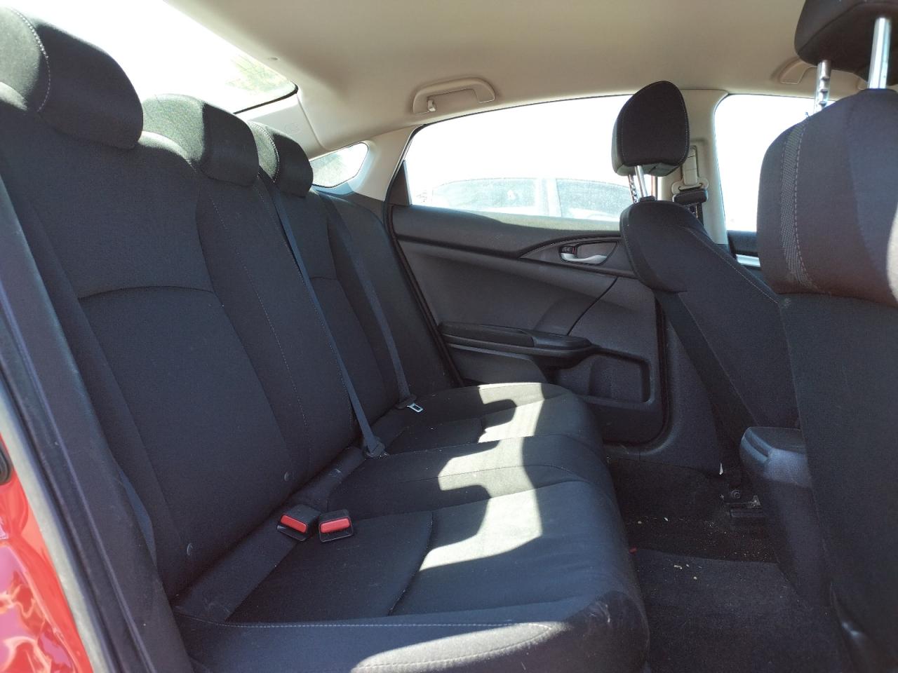Photo 6 from auction – 2016 HONDA CIVIC LX with VIN 2HGFC2F54GH545612