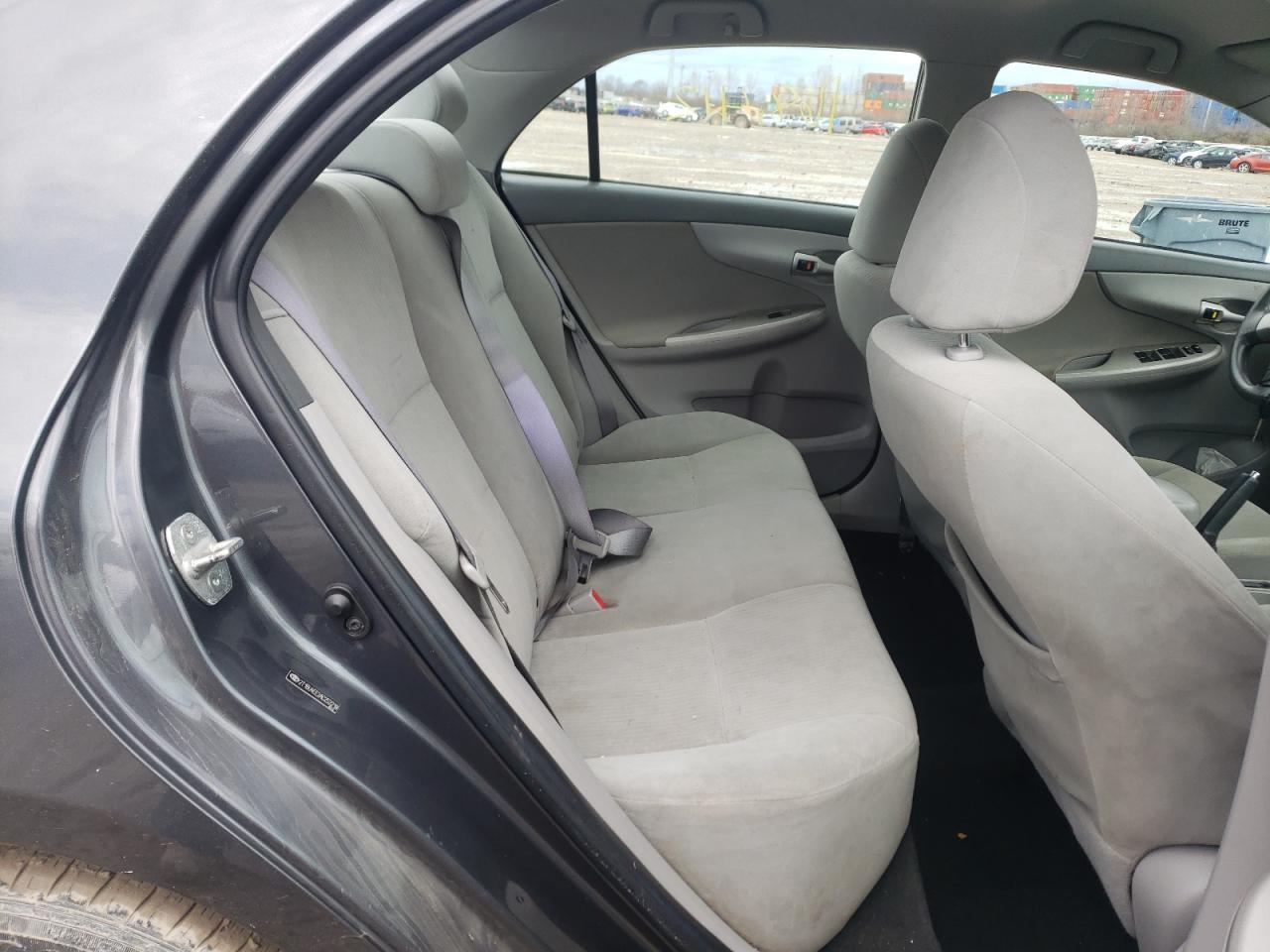 Photo 6 from auction – 2010 TOYOTA COROLLA BA with VIN 2T1BU4EE2AC252218