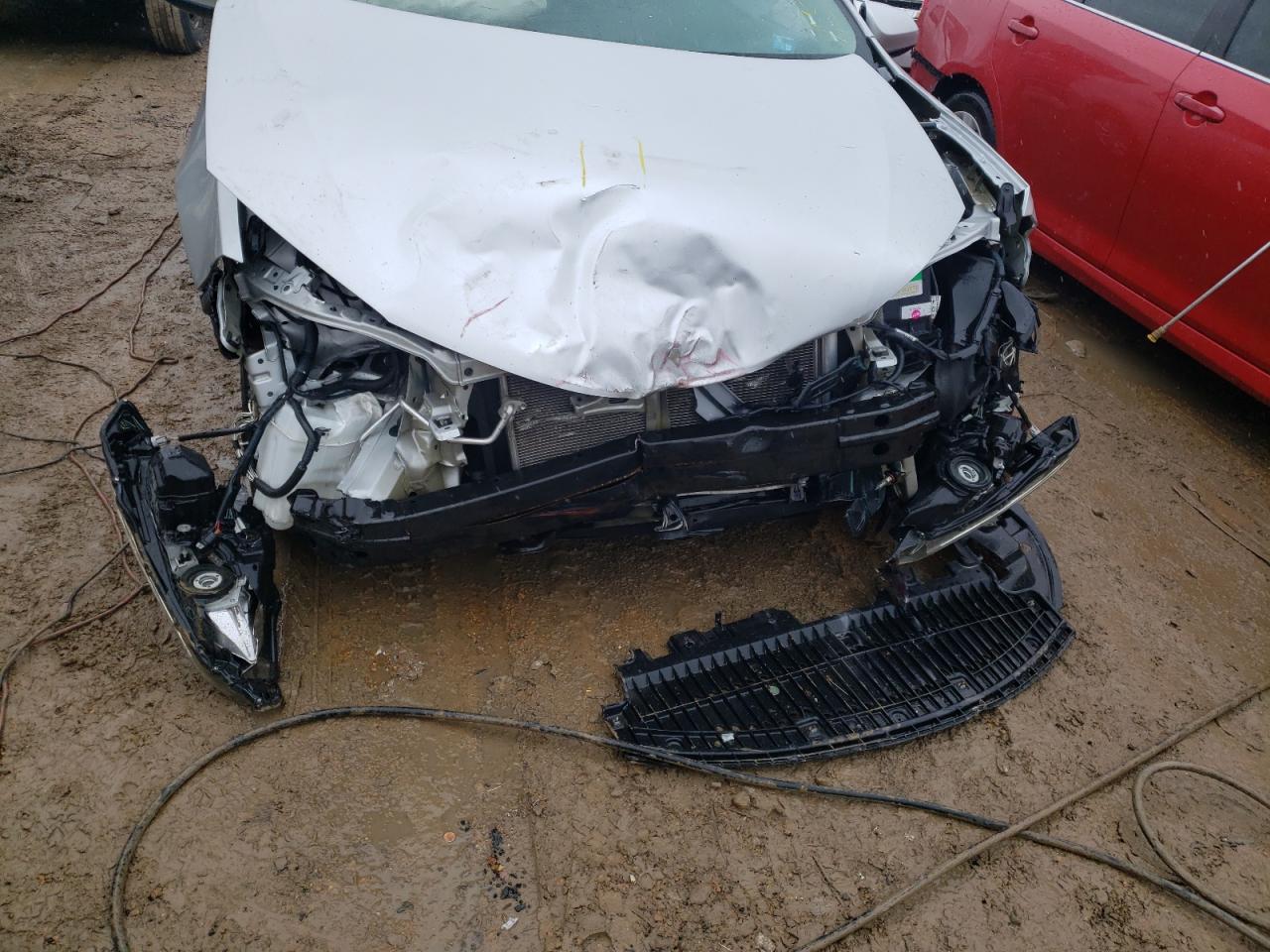 Photo 9 from auction – 2015 TOYOTA COROLLA L with VIN 5YFBURHE0FP238950