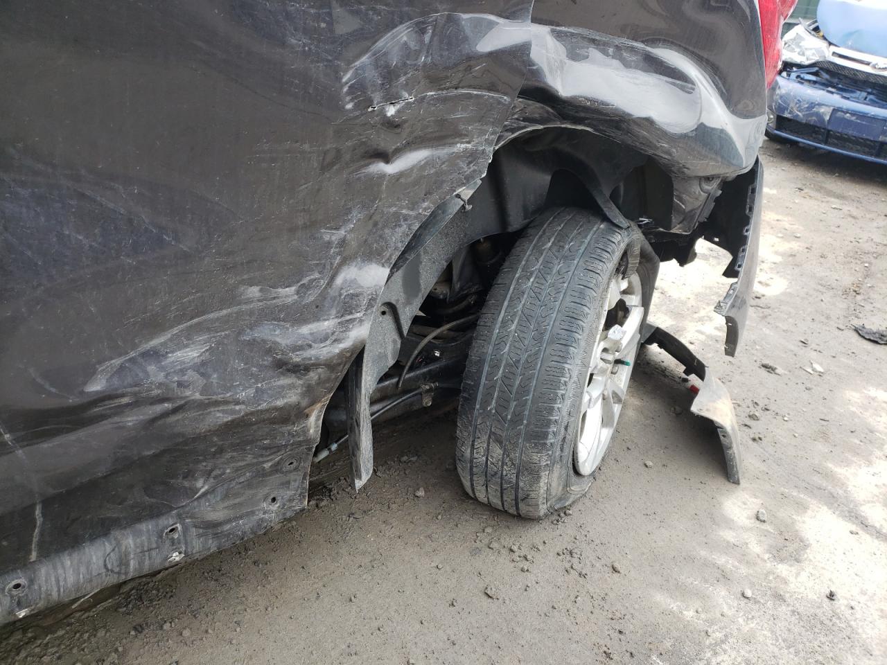 Photo 9 from auction – 2015 CHEVROLET EQUINOX LT with VIN 2GNFLFEK4F6163529