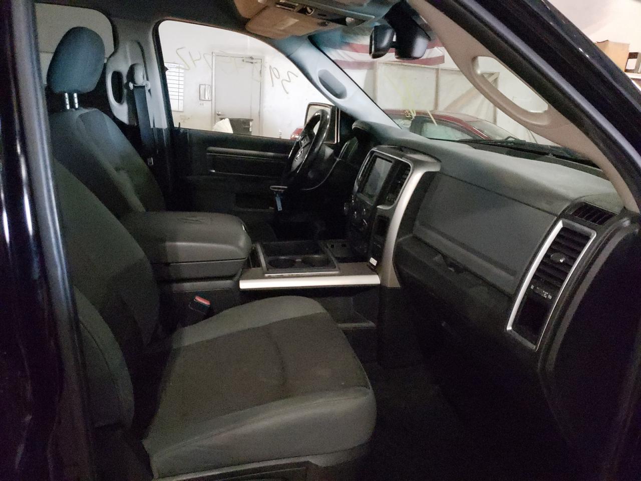 Photo 5 from auction – 2014 RAM 1500 SLT with VIN 1C6RR7LM5ES302827