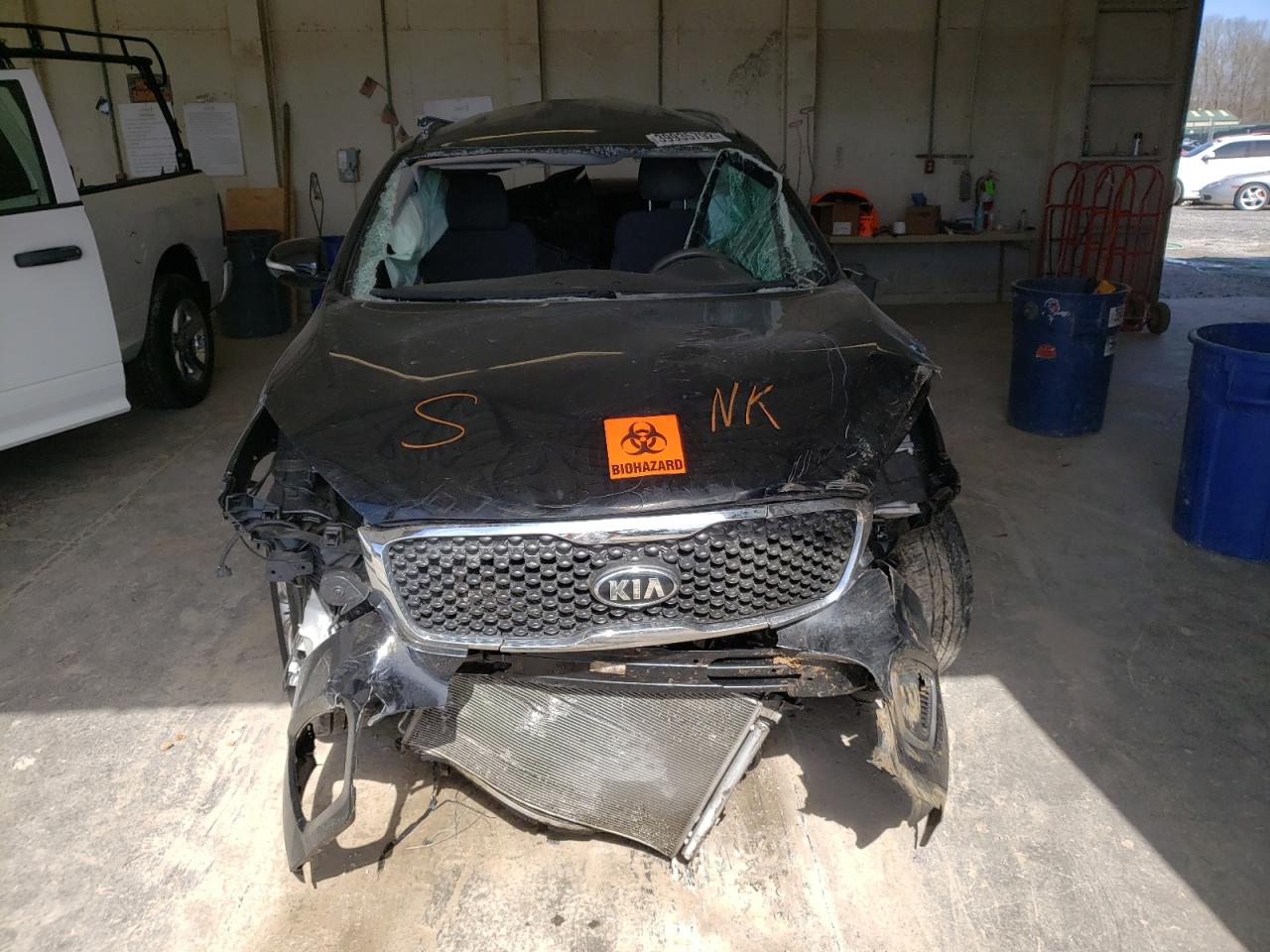 Photo 9 from auction – 2016 KIA SORENTO LX with VIN 5XYPG4A32GG042345