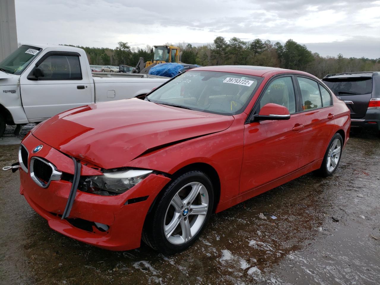 Photo 2 from auction – 2013 BMW 328 I with VIN WBA3A5C59DF356249