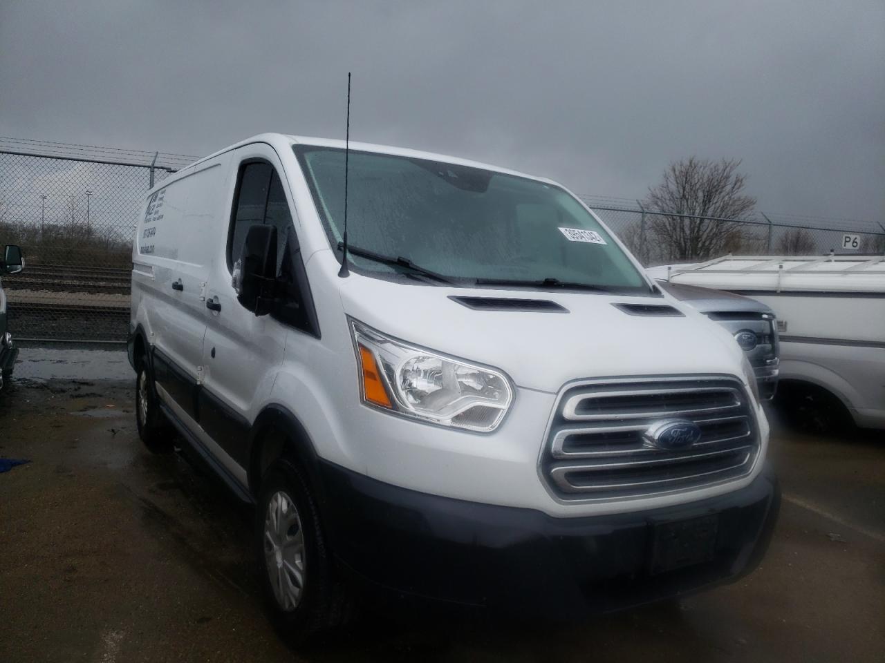FORD TRANSIT T- 2015 with VIN 1FTNR1ZM9FKA25676 - Photo from auction