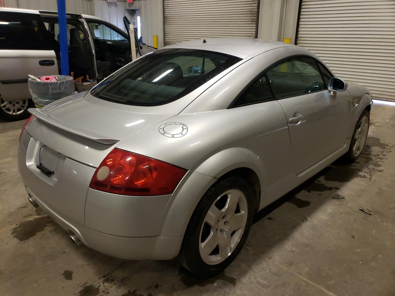 Photo 4 from auction – 2001 AUDI TT QUATTRO with VIN TRUWT28N011003012