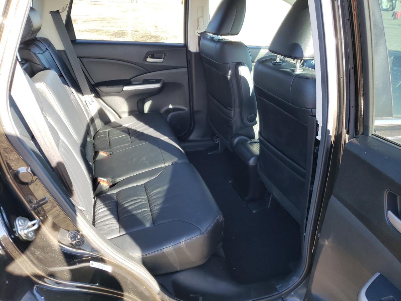 Photo 6 from auction – 2014 HONDA CR-V EXL with VIN 2HKRM4H75EH698295