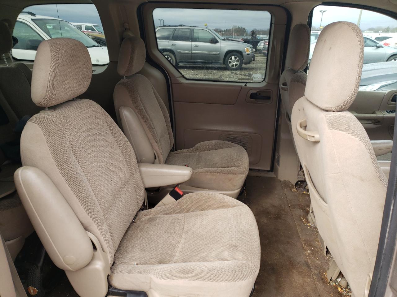 Photo 6 from auction – 2003 FORD WINDSTAR S with VIN 2FMZA52463BA66228