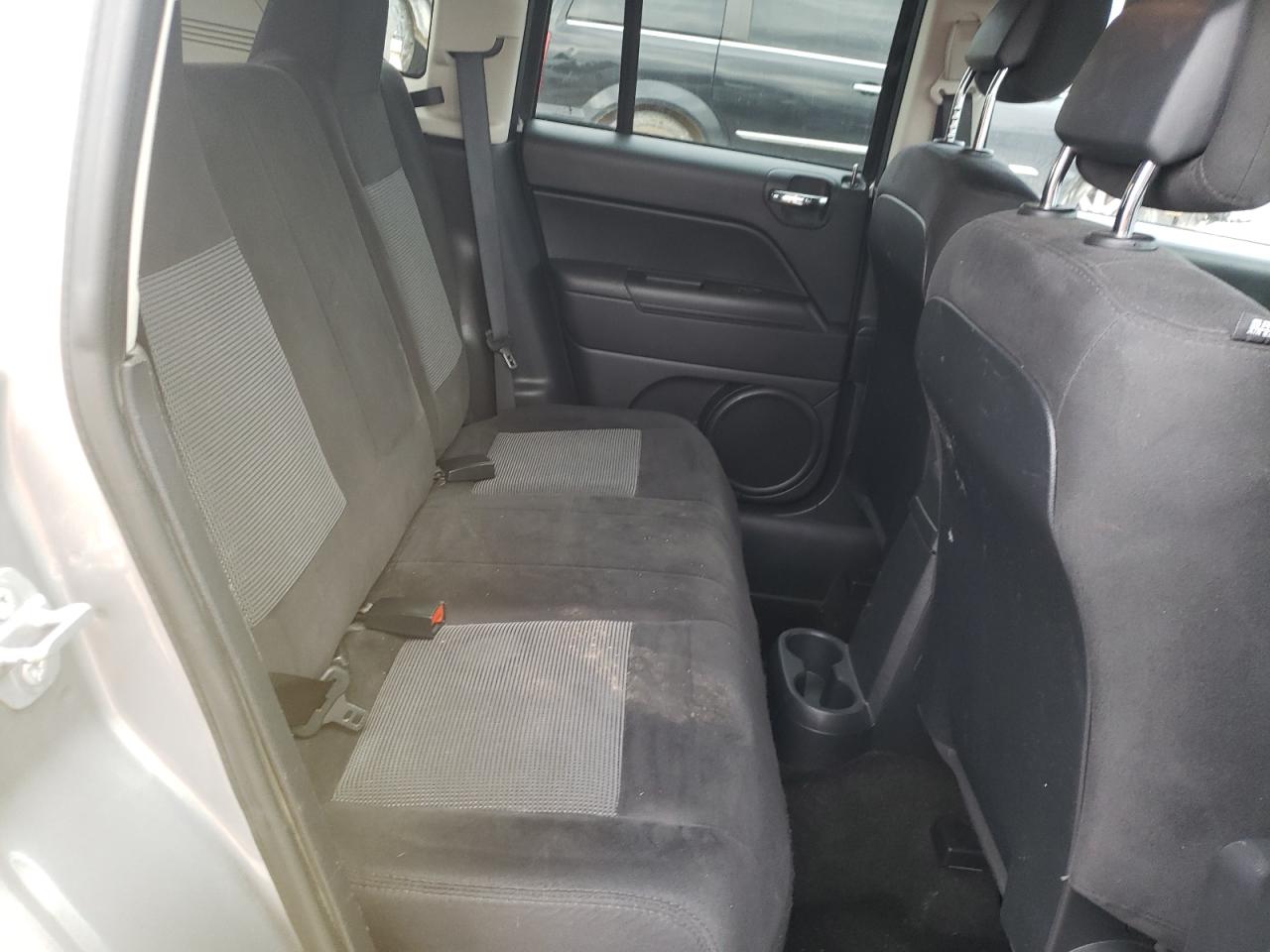 Photo 6 from auction – 2016 JEEP COMPASS SP with VIN 1C4NJCBBXGD506456