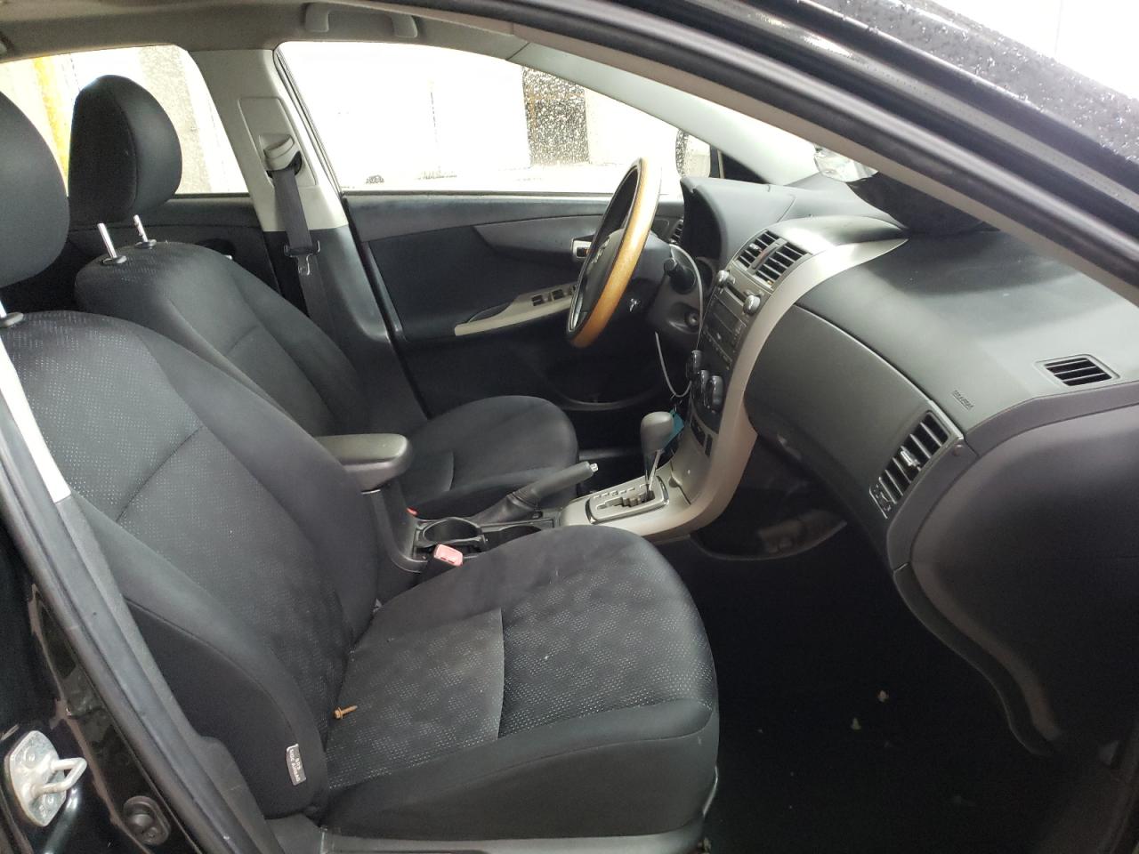 Photo 5 from auction – 2010 TOYOTA COROLLA BA with VIN 1NXBU4EEXAZ181669