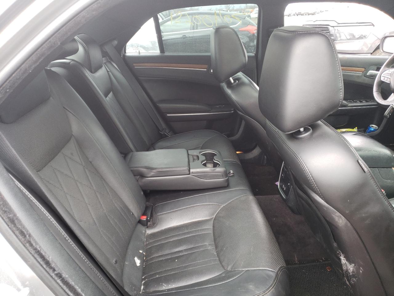 Photo 6 from auction – 2018 CHRYSLER 300C with VIN 2C3CCAPT9JH227778