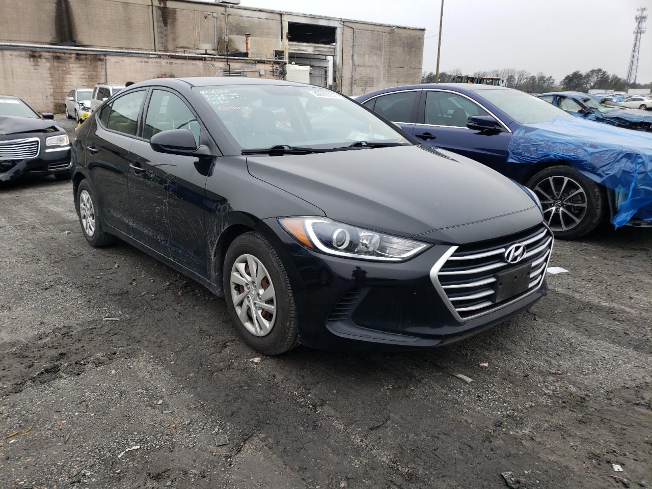 HYUNDAI ELANTRA SE 2017 with VIN 5NPD74LF6HH110392 - Photo from auction